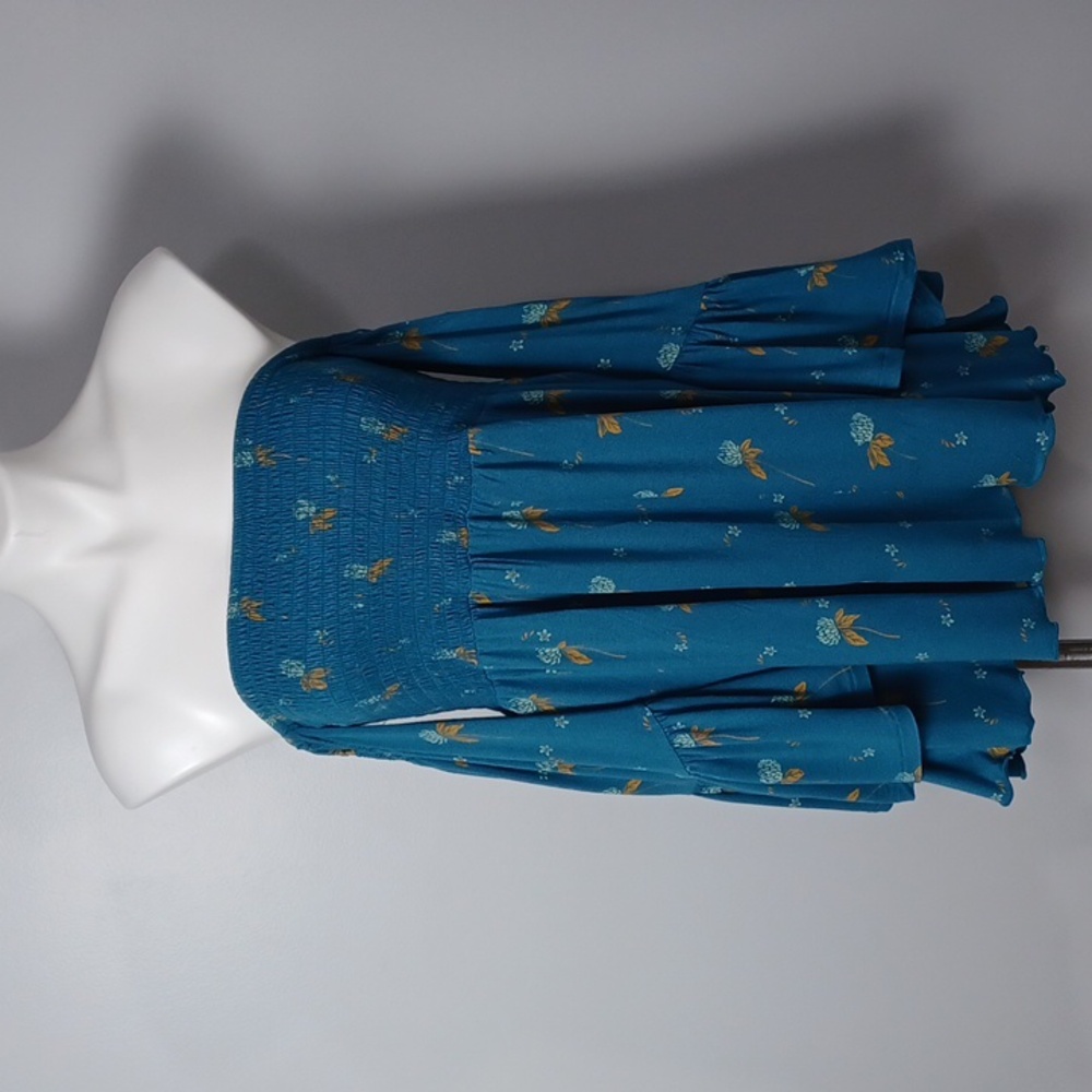 FREE PEOPLE boho off the shoulder blue floral flowy top, flare sleeves.  MED #20